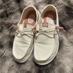 Hey Dude women’s Cream Slip-On Loafers